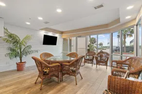 Enclave 605 - Image 2