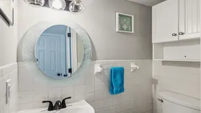 Beachy Townhome ~ Pet Friendly ~ Steps to the Beach!!! - Image 3