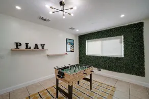 Private Pool Oasis • Sleeps 10 • Near FLL - Image 2