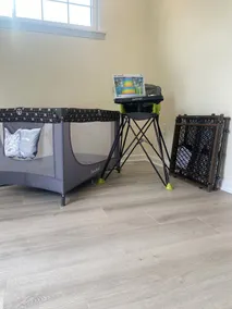 Minutes to the BEACH! Boat friendly, fire pit, bocci & large yard for famly fun! - Image 2