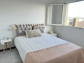 Apt Sanxenxo one minute from the beach, views with garage and elevator. 8 pax - Image 4