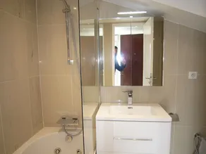 Fantastic location, Walking distance into Juan Les Pins and Antibes - Image 4