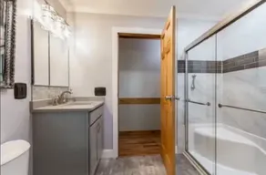Seneca Hideaway Main Cabin  - Image 4