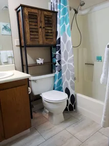 Entire Condo - Near UCHealth, DIA- 30+ Days- In-Unit Washer/Dryer! - Image 3