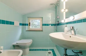 Duplex apartment with sea view, 50 meters from the beach - Image 4