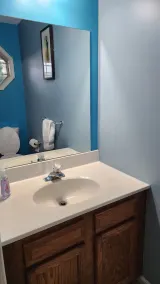 3-bedroom townhouse close to Mechanicsburg, Camp Hill, Harrisburg and Hershey  - Image 3