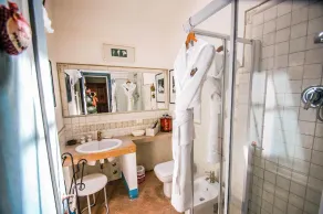 Holiday villa with private pool & air conditioning near Todi - Image 4
