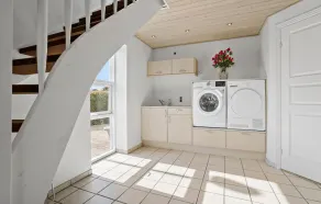 3 bedroom beautiful home in Roslev - Image 2