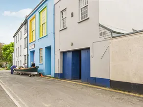 Alojamiento de 3 habitaciones en Appledore - Image 4