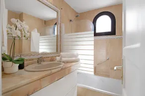 Lovely Penthouse - Image 4