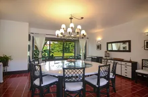 Includes pool & jacuzzi, maid, cook, golf cart and free wifi! 5 mins. from Hotel - Image 5