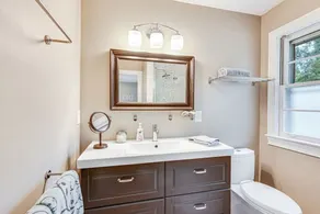 Fit for Kings · Fit for Kings@EMORY Japan Soaking Tub 5 KING Beds - Image 5