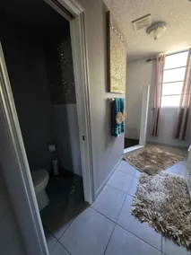Luxury two-story Guesthouse - Image 3