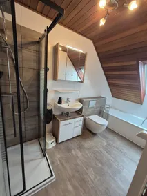 Hooksiel, North Sea, close to the beach, 5 pers, baby travel cot, terrace, washing machine, WLAN  - Image 3