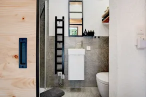 Tiny-House 'Gutenburgturm 18qm auf 3 Etagen' mit privater Terrasse und WLAN im Grünen - Image 4