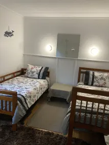 Gorgeous pet-friendly house at Pambula Beach. - Image 4