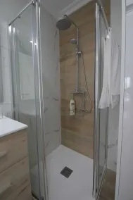 Encantador apartamento en Marín - Image 2