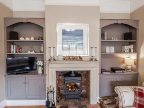 Holly Lodge - Image 3