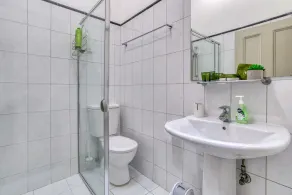 Magnificent Freestone Villa in vibrant North Adelaide.  Make it your haven. - Image 5