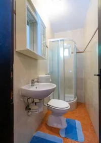 Apartment Per - Image 3
