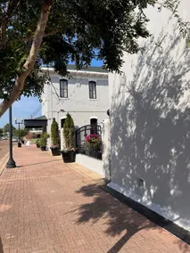 Hotel 27  - Image 4