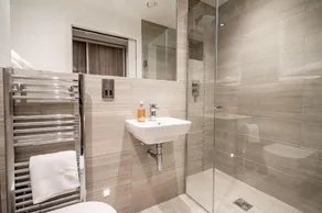 Cocoa Suites 11 - sleeps 2 guests  in studio apartment - Image 2