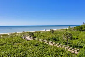 Thoughtfully curated, sophisticated yet relaxed Tarpon Beach, 109 with Sweeping Gulf front views. - Image 5