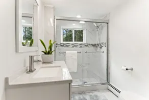 Beautiful 4BR, 2BA Dog-friendly Cape Oasis - Image 2
