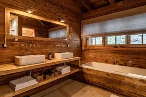 ChaletWK - Luxury old wood mountain chalet in a sunny secluded location with gym, sauna & whirlpool - Image 5