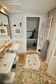 Large, very quiet house close to the center, swimming pool, 5 minutes from the beach. Saturday to Saturday - Image 3