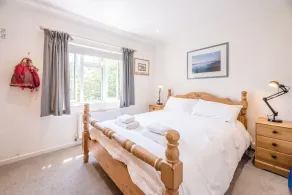 Number 27, Alderton - Image 3
