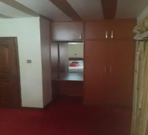 Queens Garden Hotel - Image 5