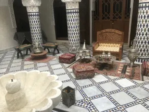 Room for up to 4 people in a Riad renovated in the Moroccan architectural style - Image 5