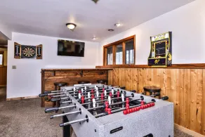🌟Family Getaway🔥FirePit🔥Game room🌟Lake Front💧Private Location🌟Close to town🏖️ - Image 3