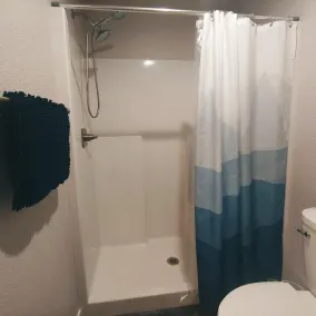 Bed & Breakfast Nook ❤ Fenced Yard ❤ Hot Tub ❤ Heated Floors ❤ Pet Friendly - Image 4