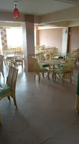 Prestige Hotel - Image 4