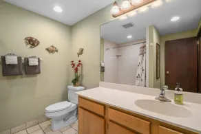 1Br 1Ba Kahala Tropical Dream, Pool, Garden View 513 - Image 2