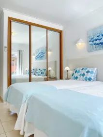 Wonderful House, private swimming pool and 10 minutes walk to the beach - Image 5