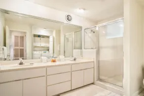 Stunning Gulf Front Sanibel Home - Image 4