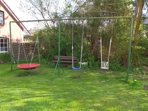 Appartamento 'Hof Voege Ferienwohnung 3' con giardino in comune e Wi-Fi - Image 2