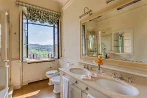 A LUXURY VILLA ON THE HILLS OF FLORENCE - Image 4