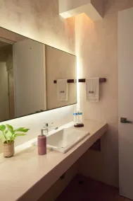 97985 Stunning beachfront Suites Wi-Fi East of Progreso - Image 2