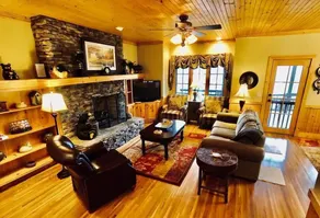 Mountain walk-in level condo! - Image 5