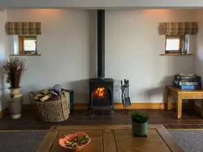 Shamrock Cottage - Image 2