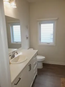 Adorable Cottage in Port Stanley - Image 3