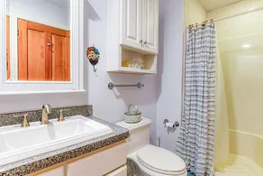 58 Broadway = Beautiful Victoria Beachhouse - Image 4