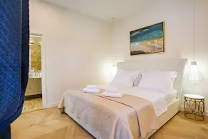 Room in the center of Split - Image 2