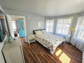 Spacious 4BD apt Sleeps 9 Pets Ok 2 FREE Parkin - Image 5