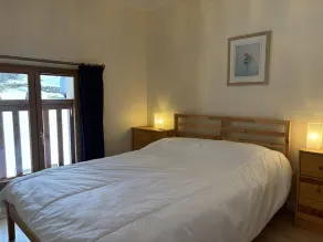 Spacious and functional house - 5 bedrooms, terrace, private parking - Image 4
