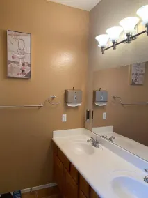Family friendly - Image 4